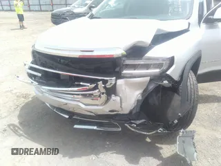 2020 GMC Acadia SLE z VIN 1GKKNKLS6LZ181256, wystawiony jako IAAI lot #42225037 z przebiegiem Nie podano mil oraz . Historia ofert i sprzedaży dostępna na DreamBid. Obrazek 6.