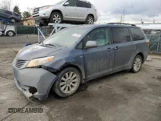 2017 Toyota Sienna LE with VIN 5TDJZ3DC0HS182825, listed as a Copart auction lot 47471655 with 141,638 mi miles and Salvage Title. Bid and sale history available at carsss.com. Image 1.