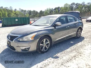 2015 Nissan Altima S with VIN 1N4AL3AP4FN883255, listed as a Copart auction lot 52105205 with 209,720 mi miles and Non Repairable. Bid and sale history available at DreamBid. Image 1.