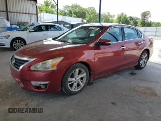 2015 Nissan Altima SV z VIN 1N4AL3AP7FC172743, wystawiony jako Copart lot #60371685 z przebiegiem 225 356 mil mil oraz Czysty tytuł • Clean title. Historia ofert i sprzedaży dostępna na DreamBid. Obrazek 1.