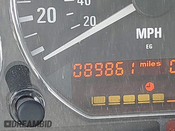2000 BMW Z3 2.5 with VIN 4USCH9347YLF85613, listed as a IAAI auction lot 42194616 with 89,861 mi miles and . Bid and sale history available at DreamBid. Image 7.