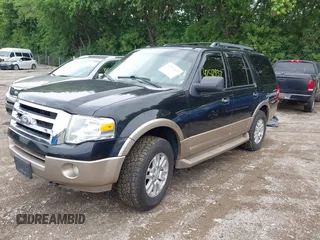 2013 Ford Expedition XLT с VIN 1FMJU1J54DEF31876, выставлен на аукционе IAAI как лот 42512937 с пробегом 240 046 миль миль и . История ставок и продаж доступна на DreamBid. Изображение 17.