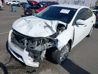2015 Nissan Sentra SV z VIN 3N1AB7AP8FY323250, wystawiony jako IAAI lot #42217284 z przebiegiem 66 951 mil mil oraz . Historia ofert i sprzedaży dostępna na DreamBid. Obrazek 6.