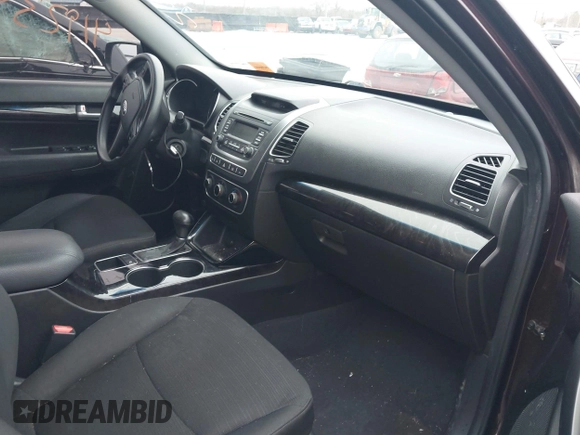 2014 Kia Sorento LX with VIN 5XYKT3A64EG481294, listed as a IAAI auction lot 41923848 with 179,414 mi miles. Bid and sale history available at carsss.com. Image 5.