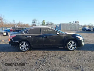 2013 Nissan Altima SV with VIN 1N4BL3AP7DC246924, listed as a IAAI auction lot 41847426 with 127,327 mi miles and . Bid and sale history available at DreamBid. Image 14.