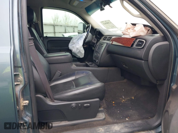 2013 GMC Sierra 2500HD SLT with VIN 1GT121E82DF189658, listed as a IAAI auction lot 42080921 with 160,616 mi miles and . Bid and sale history available at DreamBid. Image 5.