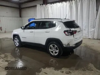 2023 Jeep Compass Latitude with VIN 3C4NJDBNXPT561788, listed as a Copart auction lot 53894225 with 34,253 mi miles and Clean Title. Bid and sale history available at DreamBid. Image 2.