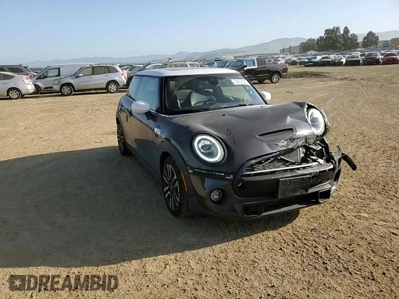 2020 MINI Hardtop Cooper S z VIN WMWXR5C04L2M16068, wystawiony jako Copart lot #53107645 z przebiegiem 43 810 mil mil oraz Szkody całkowita. Historia ofert i sprzedaży dostępna na DreamBid. Obrazek 11.