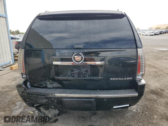 2014 Cadillac Escalade Premium z VIN 1GYS4CEF9ER223159, wystawiony jako Copart lot #77889114 z przebiegiem 159 753 mil mil oraz Czysty tytuł • Clean title. Historia ofert i sprzedaży dostępna na DreamBid. Obrazek 6.