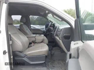 2019 Ford F-250 XL with VIN 1FD7X2B60KEC25009, listed as a IAAI auction lot 42133340 with 159,294 mi miles and . Bid and sale history available at DreamBid. Image 5.