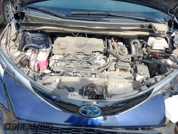 2021 Toyota Sienna XSE with VIN 5TDDRKEC9MS045558, listed as a IAAI auction lot 42428440 with 65,973 mi miles and . Bid and sale history available at DreamBid. Image 10.