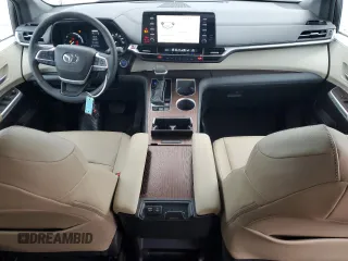 2024 Toyota Sienna XLE with VIN 5TDYSKFC5RS141621, listed as a Copart auction lot 44435555 with 12,971 mi miles and Clean Title. Bid and sale history available at DreamBid. Image 8.