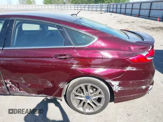 2017 Ford Fusion SE z VIN 3FA6P0H70HR198507, wystawiony jako IAAI lot #42033338 z przebiegiem 94 363 mil mil oraz . Historia ofert i sprzedaży dostępna na DreamBid. Obrazek 18.