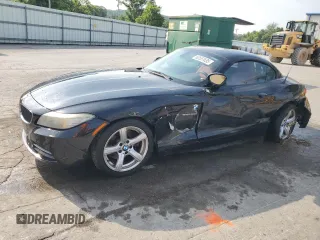 2009 BMW Z4 sDrive30i with VIN WBALM53589E161683, listed as a Copart auction lot 60557635 with 70,183 mi miles and Salvage title. Bid and sale history available at DreamBid. Image 1.