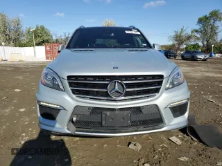 2015 Mercedes-Benz M 63 AMG with VIN 4JGDA7EB3FA484715, listed as a Copart auction lot 51787145 with 134,948 mi miles and Clean title. Bid and sale history available at DreamBid. Image 5.