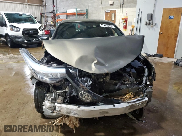 2021 Toyota C-HR LE with VIN NMTKHMBX4MR120744, listed as a Copart auction lot 44109805 with 58,209 mi miles and Clean Title. Bid and sale history available at DreamBid. Image 5.