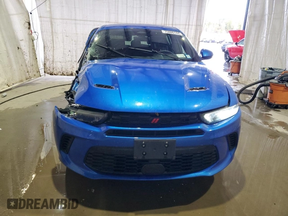 2024 Dodge Hornet R/T with VIN ZACPDFCW1R3A12906, listed as a Copart auction lot 75886144 with 18,367 mi miles and Salvage Title. Bid and sale history available at carsss.com. Image 5.