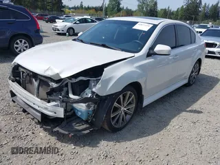 2014 Subaru Legacy Special Sports z VIN 4S3BMBH69E3036678, wystawiony jako IAAI lot #42077275 z przebiegiem 113 916 mil mil oraz . Historia ofert i sprzedaży dostępna na DreamBid. Obrazek 19.