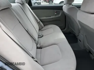 2008 Kia Spectra EX z VIN KNAFE121085529600, wystawiony jako Copart lot #59727105 z przebiegiem 132 306 mil mil oraz Szkoda całkowita • Salvage title. Historia ofert i sprzedaży dostępna na DreamBid. Obrazek 10.