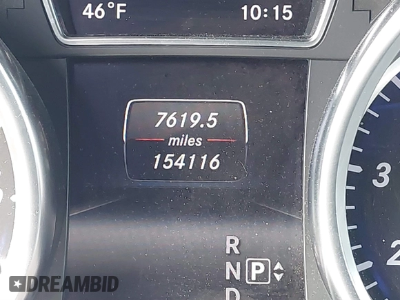 2014 Mercedes-Benz GL-Class GL 550 with VIN 4JGDF7DE6EA349028, listed as a IAAI auction lot 41729392 with 154,116 mi miles. Bid and sale history available at carsss.com. Image 15.