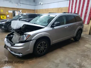 2018 Dodge Journey SE with VIN 3C4PDCABXJT536009, listed as a Copart auction lot 54544785 with 111,866 mi miles and Clean Title. Bid and sale history available at DreamBid. Image 1.
