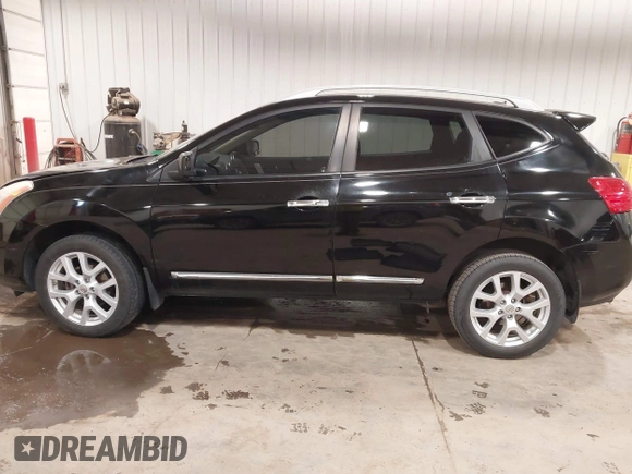2012 Nissan Rogue S with VIN JN8AS5MT3CW261533, listed as a IAAI auction lot 41509296 with 141,533 mi miles. Bid and sale history available at carsss.com. Image 14.