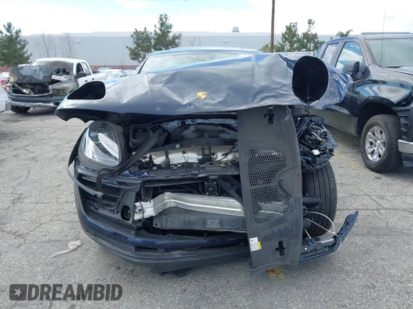 2022 Porsche Macan with VIN WP1AA2A51NLB06422, listed as a IAAI auction lot 41414230 with 8,090 mi miles and . Bid and sale history available at DreamBid. Image 12.