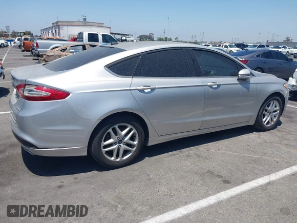 2013 Ford Fusion SE z VIN 3FA6P0HR7DR227402, wystawiony jako IAAI lot #42660169 z przebiegiem 98 853 mil mil oraz . Historia ofert i sprzedaży dostępna na DreamBid. Obrazek 4.