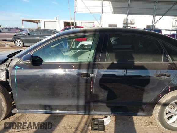 2018 Volkswagen Passat 2.0T S with VIN 1VWAA7A3XJC024371, listed as a IAAI auction lot 41399898 with 78,204 mi miles. Bid and sale history available at carsss.com. Image 14.