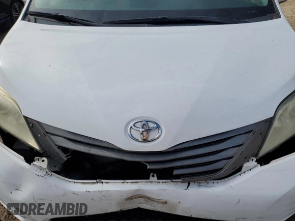 2012 Toyota Sienna XLE AAS with VIN 5TDYK3DC4CS231794, listed as a Copart auction lot 58206235 with 141,935 mi miles and Non repairable. Bid and sale history available at DreamBid. Image 12.