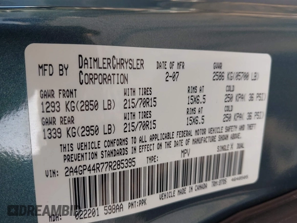 2007 Chrysler Town & Country LWB LX with VIN 2A4GP44R77R285395, listed as a IAAI auction lot 41977829 with 135,620 mi miles. Bid and sale history available at carsss.com. Image 9.