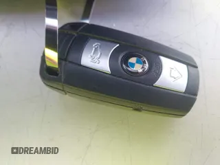 2009 BMW 3 Series 328i с VIN WBAWV13529P123146, выставлен на аукционе IAAI как лот 42244860 с пробегом 186 558 миль миль и . История ставок и продаж доступна на DreamBid. Изображение 11.