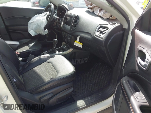 2021 Jeep Compass Latitude with VIN 3C4NJCBB7MT580777, listed as a IAAI auction lot 41813784 with 41,326 mi miles and . Bid and sale history available at DreamBid. Image 5.
