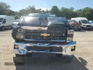 2017 Chevrolet Silverado 3500HD Work Truck with VIN 1GC3KYCG2HZ339400, listed as a Copart auction lot 67824424 with 48,926 mi miles and Salvage Title. Bid and sale history available at carsss.com. Image 5.