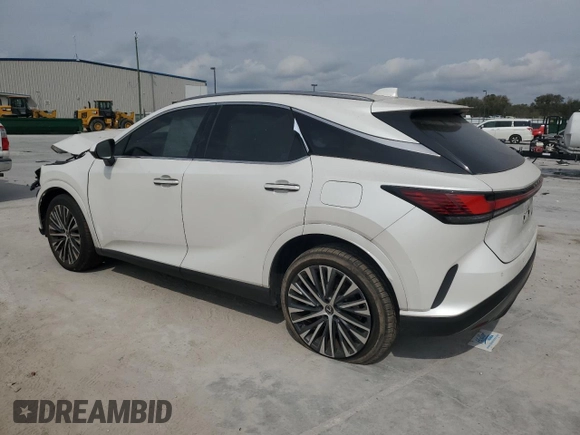2023 Lexus RX 350 z VIN JTJCHMAA8P2002532, wystawiony jako Copart lot #44934595 z przebiegiem 13 756 mil mil oraz Szkoda całkowita • Salvage title. Historia ofert i sprzedaży dostępna na DreamBid. Obrazek 2.