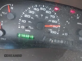 2003 Ford Excursion с VIN 1FMSU45F33EA35667, выставлен на аукционе IAAI как лот 40682023 с пробегом 279 381 миль миль и . История ставок и продаж доступна на DreamBid. Изображение 7.