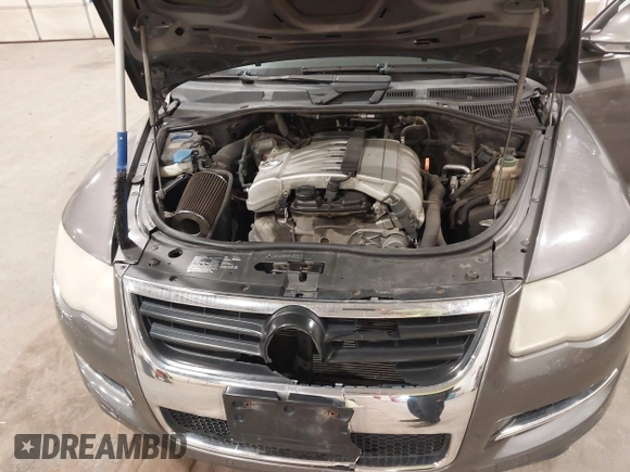 2008 Volkswagen Touareg V6 с VIN WVGBE77L98D017186, выставлен на аукционе IAAI как лот 42321410 с пробегом 184 825 миль миль и . История ставок и продаж доступна на DreamBid. Изображение 10.