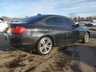2015 BMW 3 Series 328i xDrive с VIN WBA3B5C59FF960920, выставлен на аукционе Copart как лот 45371575 с пробегом 136 260 миль миль и Списание • Salvage title. История ставок и продаж доступна на DreamBid. Изображение 3.