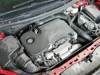 2019 Chevrolet Cruze z VIN 1G1BJ5SM8K7102927, wystawiony jako IAAI lot #42318177 z przebiegiem 103 442 mil mil oraz . Historia ofert i sprzedaży dostępna na DreamBid. Obrazek 19.