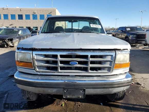 1992 Ford F-250 с VIN 1FTHX26G8NKB92391, выставлен на аукционе Copart как лот 42746455 с пробегом 191 244 миль миль и Чистый • Clean title. История ставок и продаж доступна на DreamBid. Изображение 5.