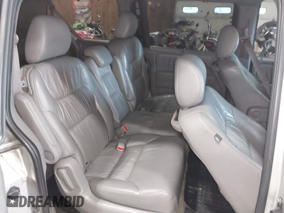 2010 Honda Odyssey EX-L z VIN 5FNRL3H75AB009698, wystawiony jako IAAI lot #42855966 z przebiegiem 215 138 mil mil oraz . Historia ofert i sprzedaży dostępna na DreamBid. Obrazek 8.