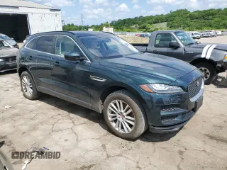 2017 Jaguar F-Pace 35t Prestige with VIN SADCK2BV3HA067567, listed as a Copart auction lot 61376675 with 122,224 mi miles and Clean title. Bid and sale history available at DreamBid. Image 4.