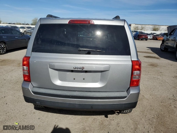 2015 Jeep Patriot Sport with VIN 1C4NJPBB5FD107167, listed as a Copart auction lot 43131255 with 121,069 mi miles and Salvage Title. Bid and sale history available at carsss.com. Image 6.