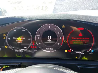 2024 Porsche Cayenne S z VIN WP1BL2AY4RDA60254, wystawiony jako IAAI lot #41882716 z przebiegiem 35 243 mil mil oraz . Historia ofert i sprzedaży dostępna na DreamBid. Obrazek 7.