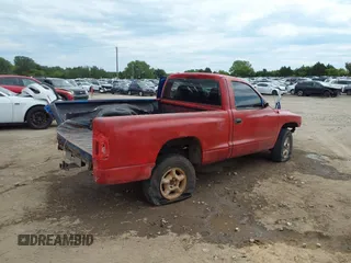 1998 Dodge Dakota SLT with VIN 1B7FL26X4WS647242, listed as a IAAI auction lot 40359679 with Not Provided miles and . Bid and sale history available at carsss.com. Image 4.