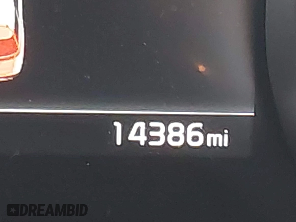 2024 Kia Carnival EX with VIN KNDNC5H31R6377648, listed as a IAAI auction lot 40124659 with 14,386 mi miles and . Bid and sale history available at DreamBid. Image 16.