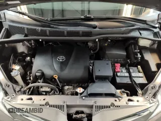 2020 Toyota Sienna XLE with VIN 5TDDZ3DC7LS229953, listed as a IAAI auction lot 42749893 with 87,470 mi miles and . Bid and sale history available at DreamBid. Image 1.