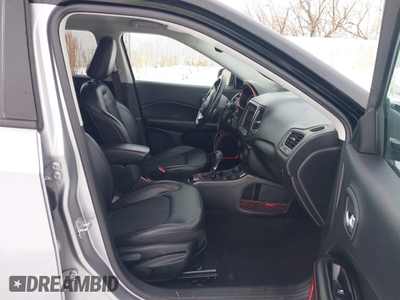 2020 Jeep Compass Trailhawk with VIN 3C4NJDDB1LT203329, listed as a IAAI auction lot 41301931 with 79,035 mi miles and . Bid and sale history available at carsss.com. Image 5.