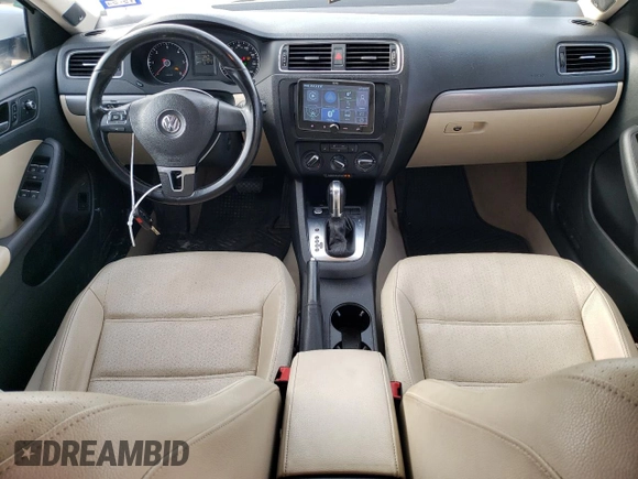 2013 Volkswagen Jetta TDI with VIN 3VWLL7AJ2DM238274, listed as a Copart auction lot 83704884 with 121,336 mi miles and Salvage title. Bid and sale history available at DreamBid. Image 8.