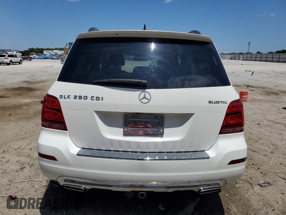 2014 Mercedes-Benz GLK 250 with VIN WDCGG0EB8EG185024, listed as a Copart auction lot 55746845 with 92,330 mi miles and Salvage Title. Bid and sale history available at DreamBid. Image 6.